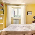 Paradiso House - Two Independent And Joined * Rom